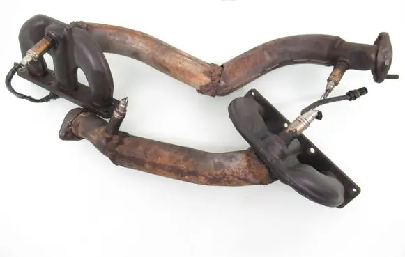 BMW 5 E39 Exhaust manifold