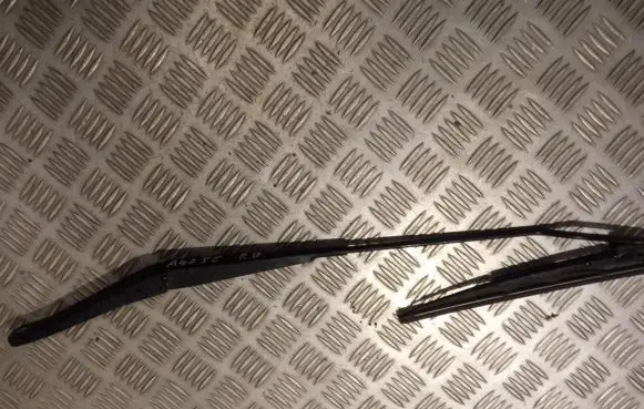 Fiat Stilo Front wiper blade arm 46814354