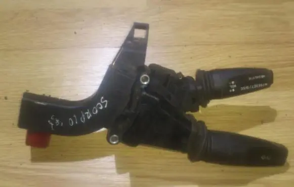 Ford Scorpio Indicator stalk 95gg13b302ab withaudiocontrol