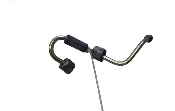 Nissan Qashqai Fuel injector supply line/pipe 