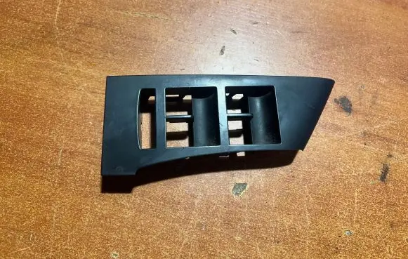 Opel Astra J Rear door window switch trim 13258633 1841275