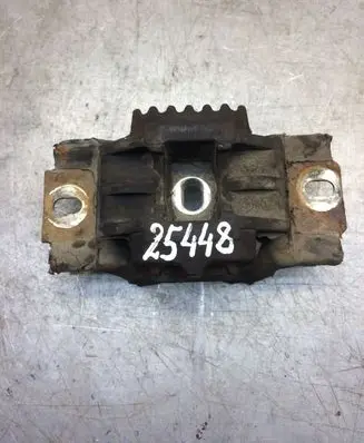 Ford Fiesta Engine mount bracket 2S617M121BB