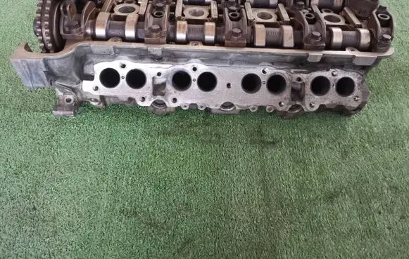 Mercedes-Benz 500 SL Engine head M119960 R1190163401