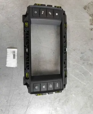 Jaguar XE Radio/GPS head unit trim T2H3571
