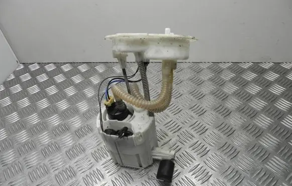 BMW 4 F32 F33 In-tank fuel pump 7243972 VD15457
