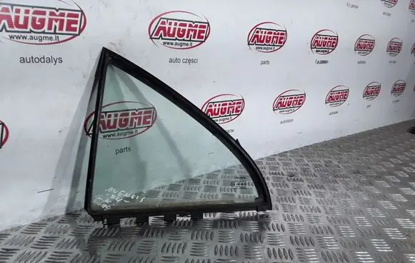 Rear vent window glass