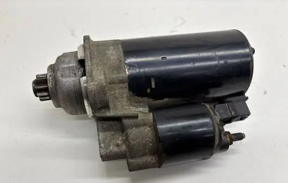 Volkswagen Bora Starter motor 