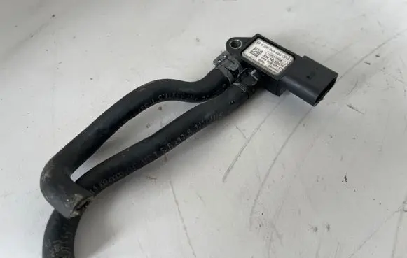 Audi Q5 SQ5 Exhaust gas pressure sensor 059906051C 0281006083