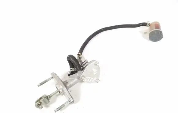 Clutch master cylinder