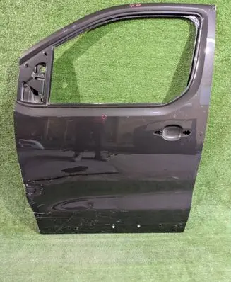 Toyota Proace Front door 