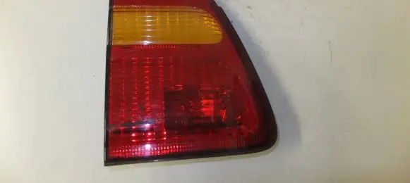 Toyota Land Cruiser (J100) Tailgate rear/tail lights KOITO6078 E130365