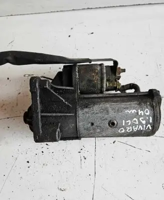 Opel Vivaro Starter motor