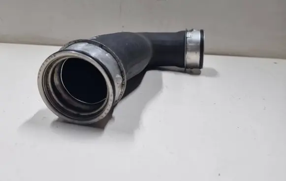 Skoda Octavia Mk2 (1Z) Intercooler hose/pipe 1K0145834L