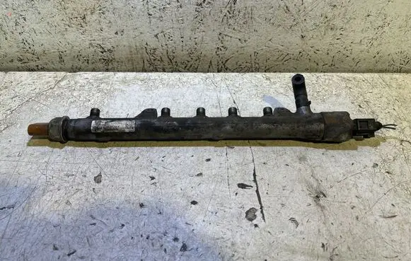 Volkswagen Golf VI Fuel main line pipe 03L130089B