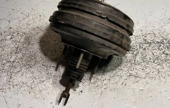 Jaguar S-Type Brake booster XR832B195AF 6824143L0503