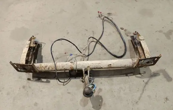 Chrysler Voyager Tow bar set 