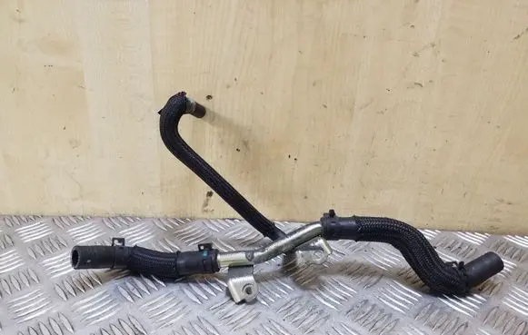 Toyota Auris E180 Engine coolant pipe/hose