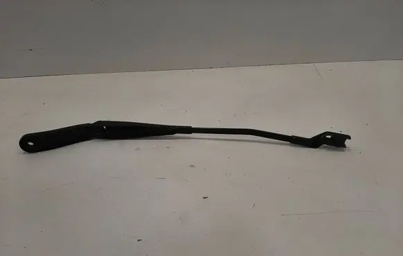 Volvo V60 Front wiper blade arm 30753504