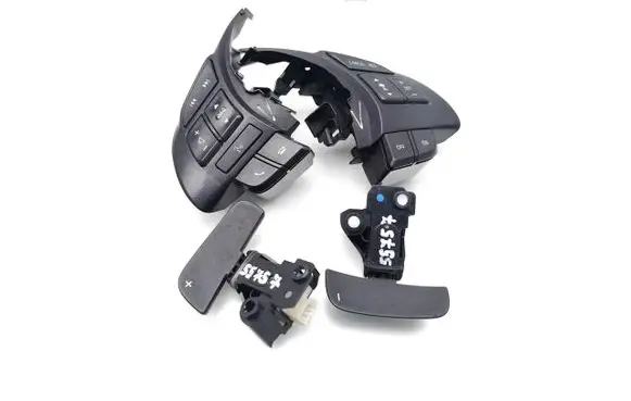 Mazda 6 Steering wheel buttons/switches 75E852