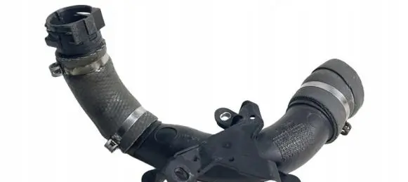 Intercooler hose/pipe