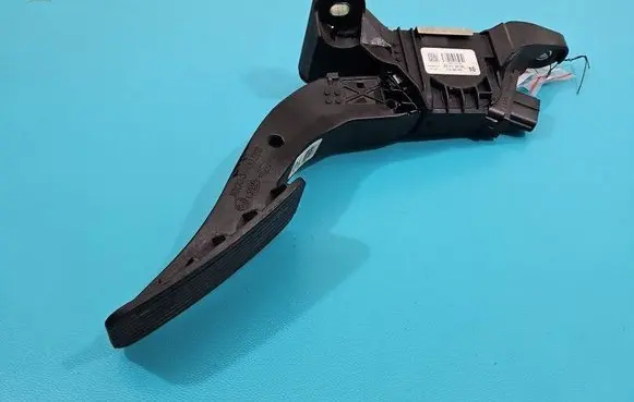 KIA Rio Accelerator throttle pedal 32700-XXXXX IMPRK1441087