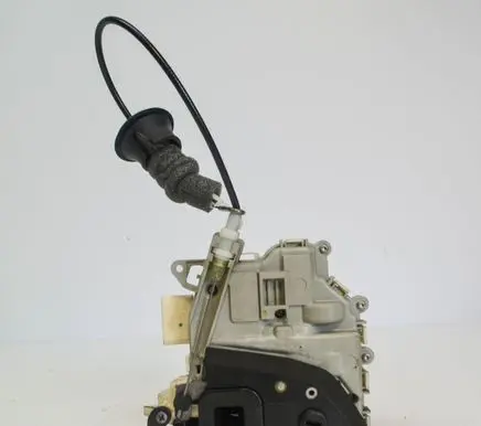 Audi A5 Sportback 8TA Rear door lock 8K0839016C