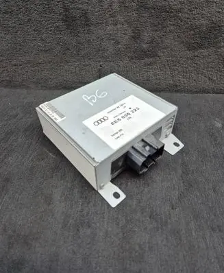 Audi A4 S4 B6 8E 8H Sound amplifier 8E5035223