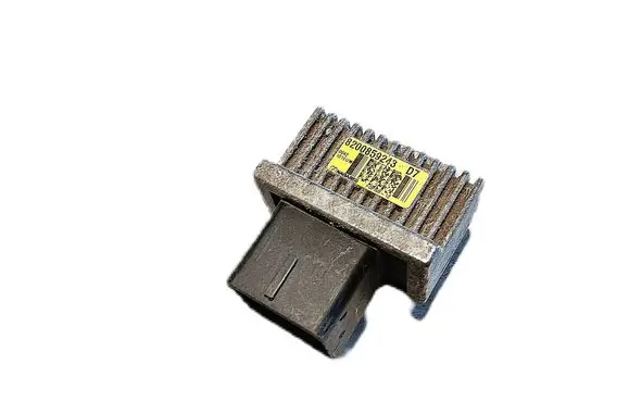 Renault Clio IV Glow plug pre-heat relay 8200859243
