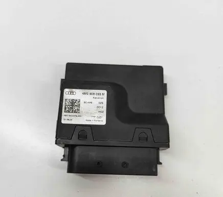 Volkswagen Touareg III Fuel injection pump control unit/module 4M0906093M