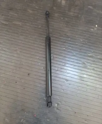 Volkswagen Touareg I Rear window strut damper 7L6845587A