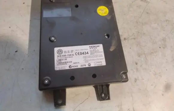 Volkswagen PASSAT B6 Bluetooth control unit module 3C0035729G N342Z276 001071E81415