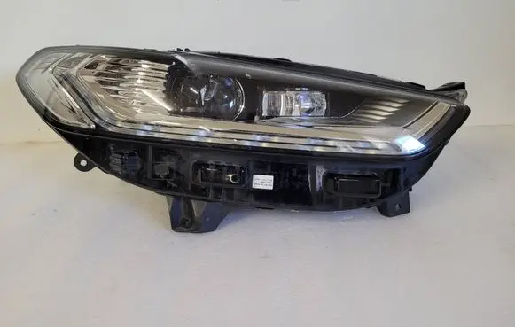 Ford Mondeo MK V Headlight/headlamp ES7313D154CD