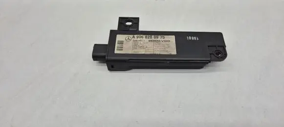 Mercedes-Benz Sprinter W906 Tire pressure control unit A9068200975 2671032336A 5WK48871