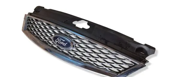 Ford Mondeo Mk III Front grill 6S7X8A133BA