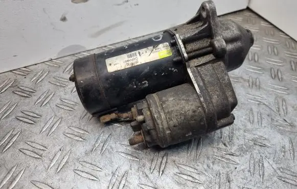 Opel Zafira B Starter motor 09115192 D6RA293