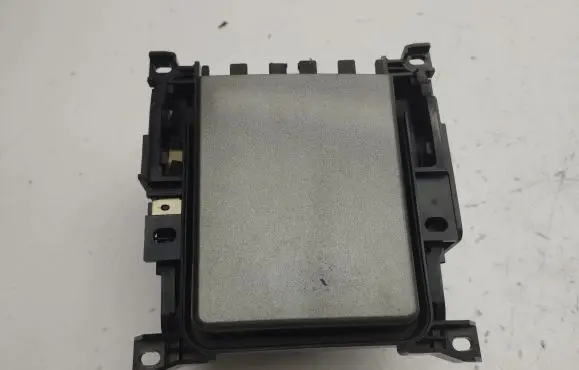 Lexus IS 220D-250-350 Cup holder front 5562053030