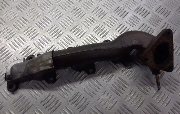 Mercedes-Benz 200 300 W123 Exhaust manifold A6461420120