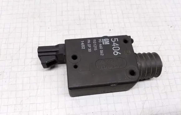 Opel Zafira A Central locking motor 90460062 1101215