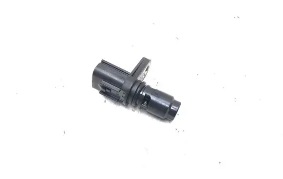 Lexus LBX Camshaft position sensor 355006H13