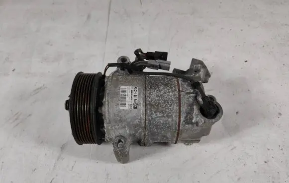 Renault Megane IV Air conditioning (A/C) compressor (pump) 926001268R 4995811604 PXC14