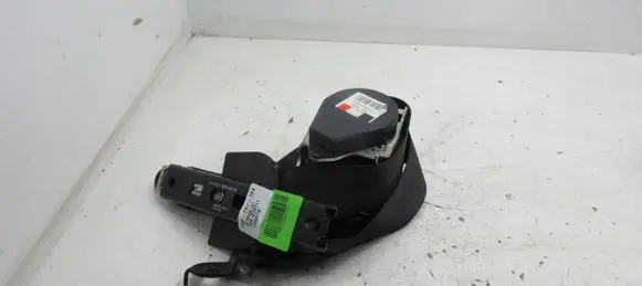 Mercedes-Benz E W211 Seat belt trim gfd5fr