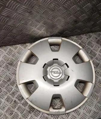 Opel Zafira B R16 wheel hub/cap/trim 