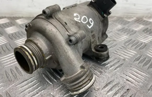 BMW 5 F10 F11 Electric auxiliary coolant/water pump 759771508