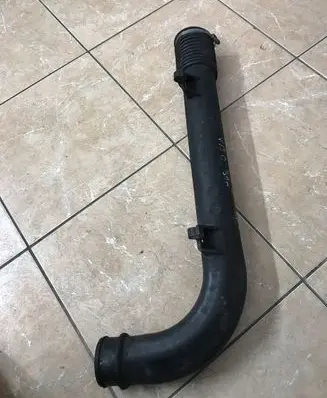 Mercedes-Benz Vito Viano W638 Intercooler hose/pipe A6385282482