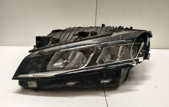 Peugeot 308 Headlight/headlamp 98516733 0495N247 00504919999