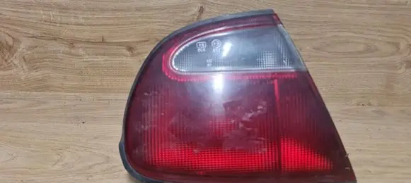 Mazda Xedos 6 Tailgate rear/tail lights 0431421L