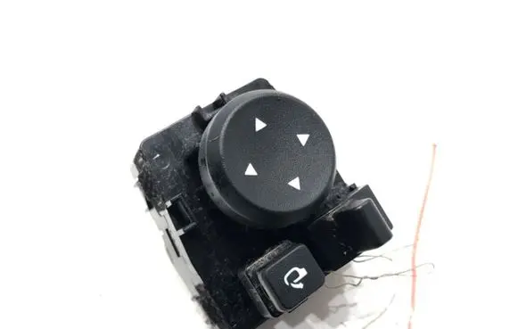 KIA Sportage Wing mirror switch 93530R2200