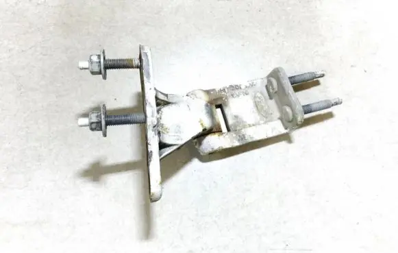 Ford Escort Rear door lower hinge