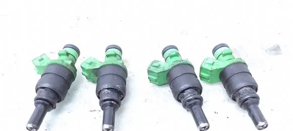 Mercedes-Benz E W211 Fuel injectors set 2710780549