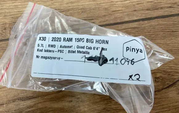 Ram 1500 Glove box handle HACZYKRAM1